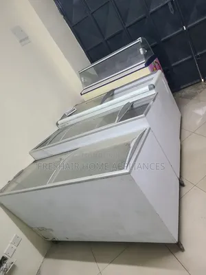 Display Freezer Exuk