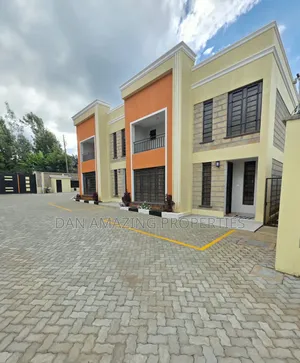 3bdrm Townhouse/Terrace in Gikambura, Karai for sale