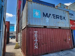 Safe Cargo Storage! 20ft Lockable Shipping Containers for Sale!