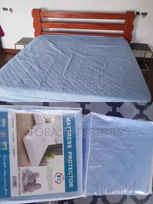 Fitted Quilted Waterproof Swab Sheet for Kids and Adults