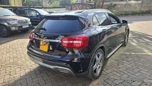 Mercedes-Benz GLA-Class 2015 Black