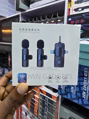 Dual Wireless Microphone Kit Usb-C Lightning 3.5mm Mic