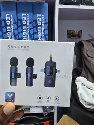 Wireless Lavalier Microphone Kit With Noise Reduction System