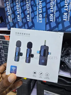 Professional Dual Wireless Microphone for Vlogs Interviews