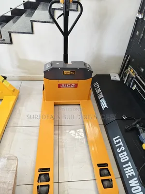 3000 Kg Capacity Semi-Electric Pallet Truck
