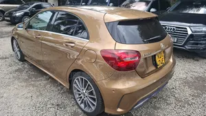 Mercedes-Benz A-Class 2019 Beige