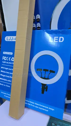 LJJ-45 Led Ring Fill Light 45cm With 2.1m Tripod Stand