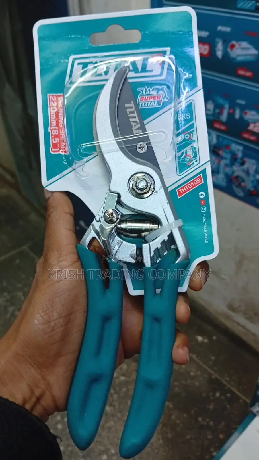 220mm (8.5") Pruning Shears – Garden Cutting Tool