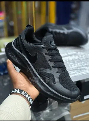 Nike Zoom Sneakers