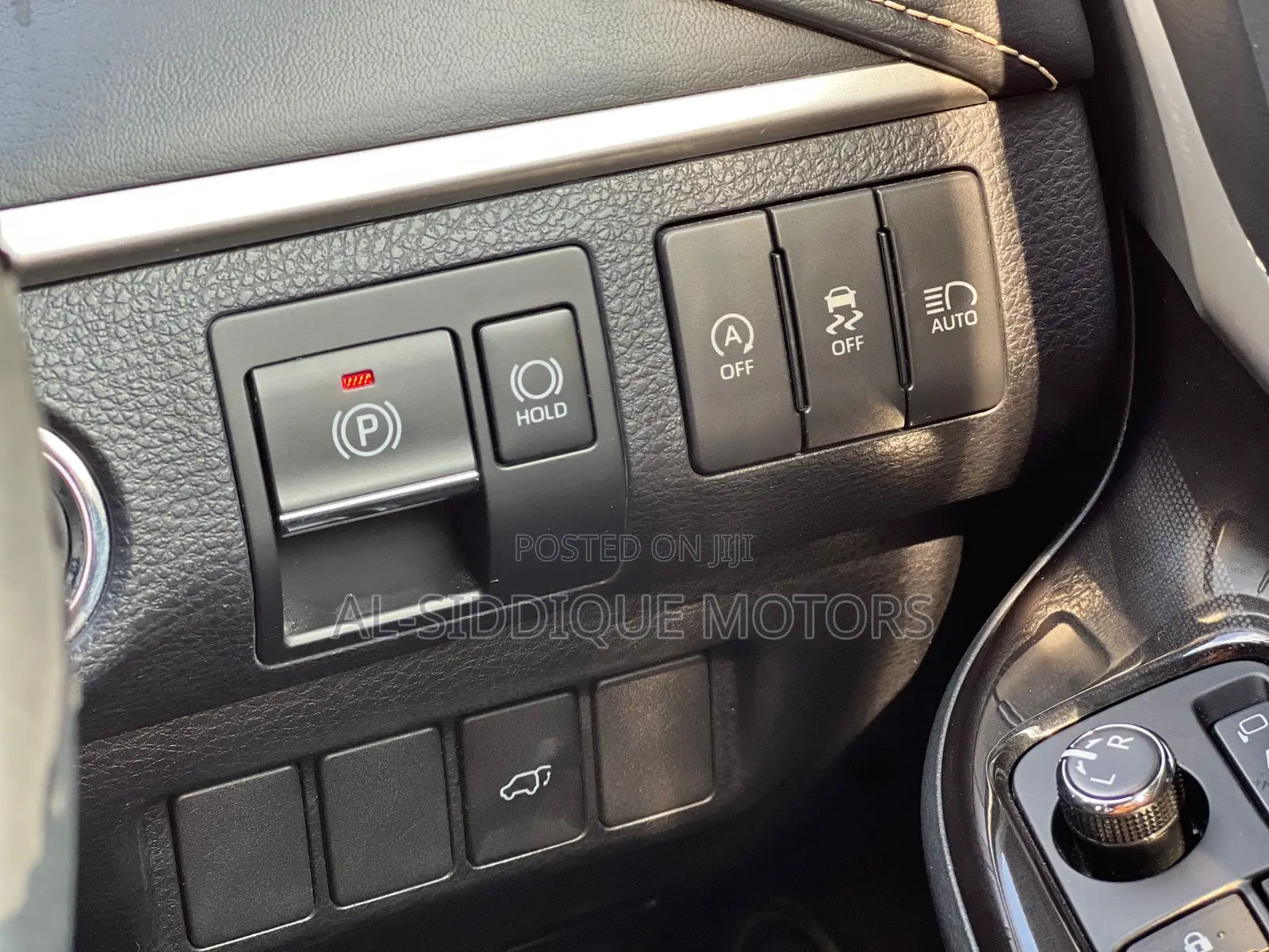 Toyota Harrier 2019 White