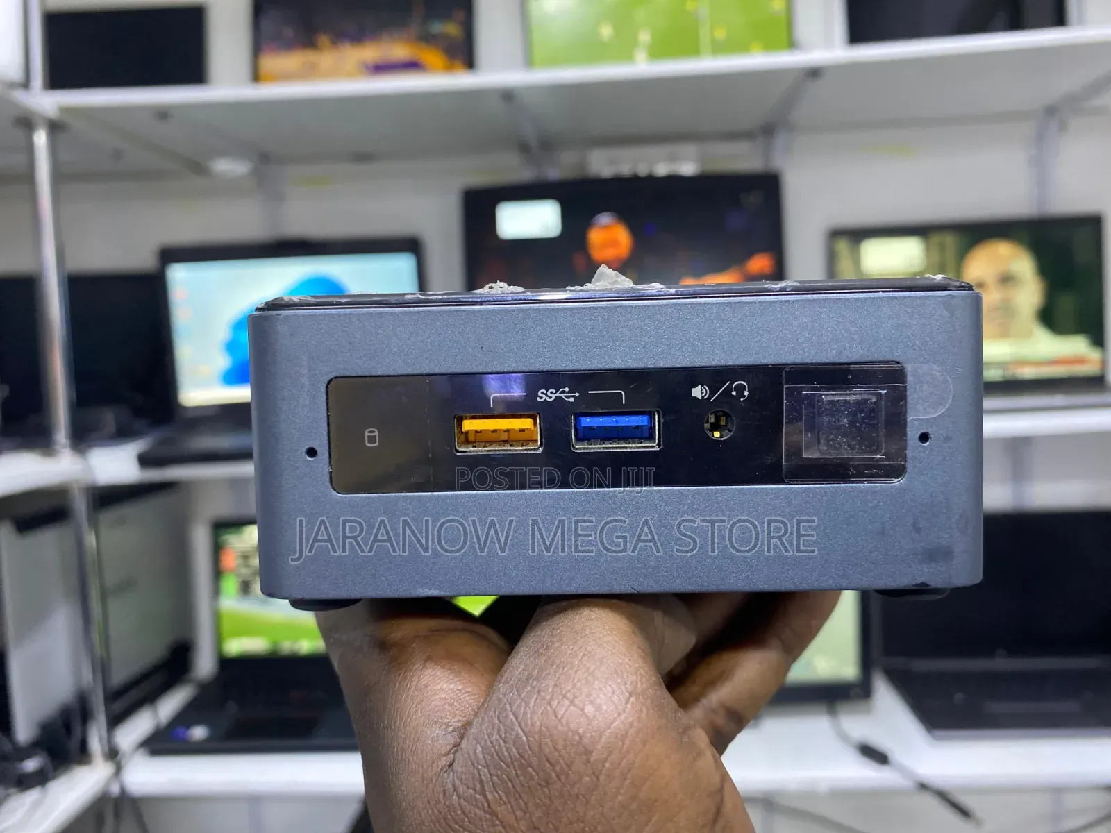 Desktop Computer 4GB Intel Celeron SSD 256GB