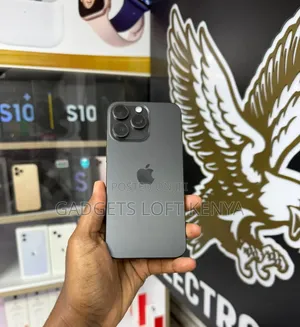 New Apple iPhone 15 Pro Max 256 GB Gray