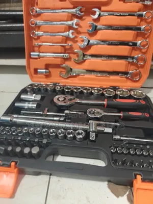 82 Pieces Mechanical Toolset