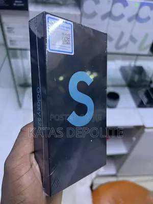 New Samsung Galaxy S22 5G 256 GB Black