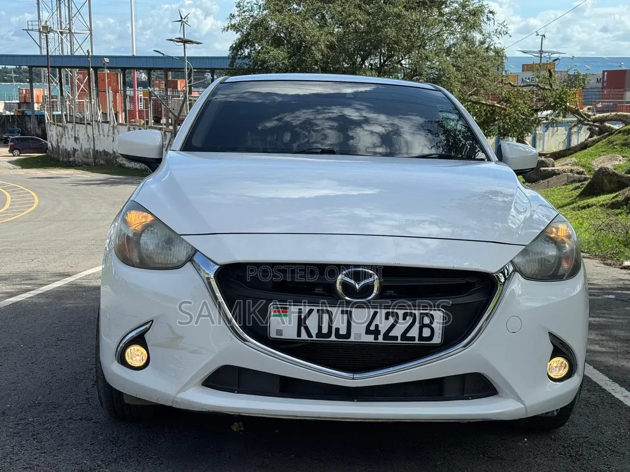 Mazda Demio 2017 White
