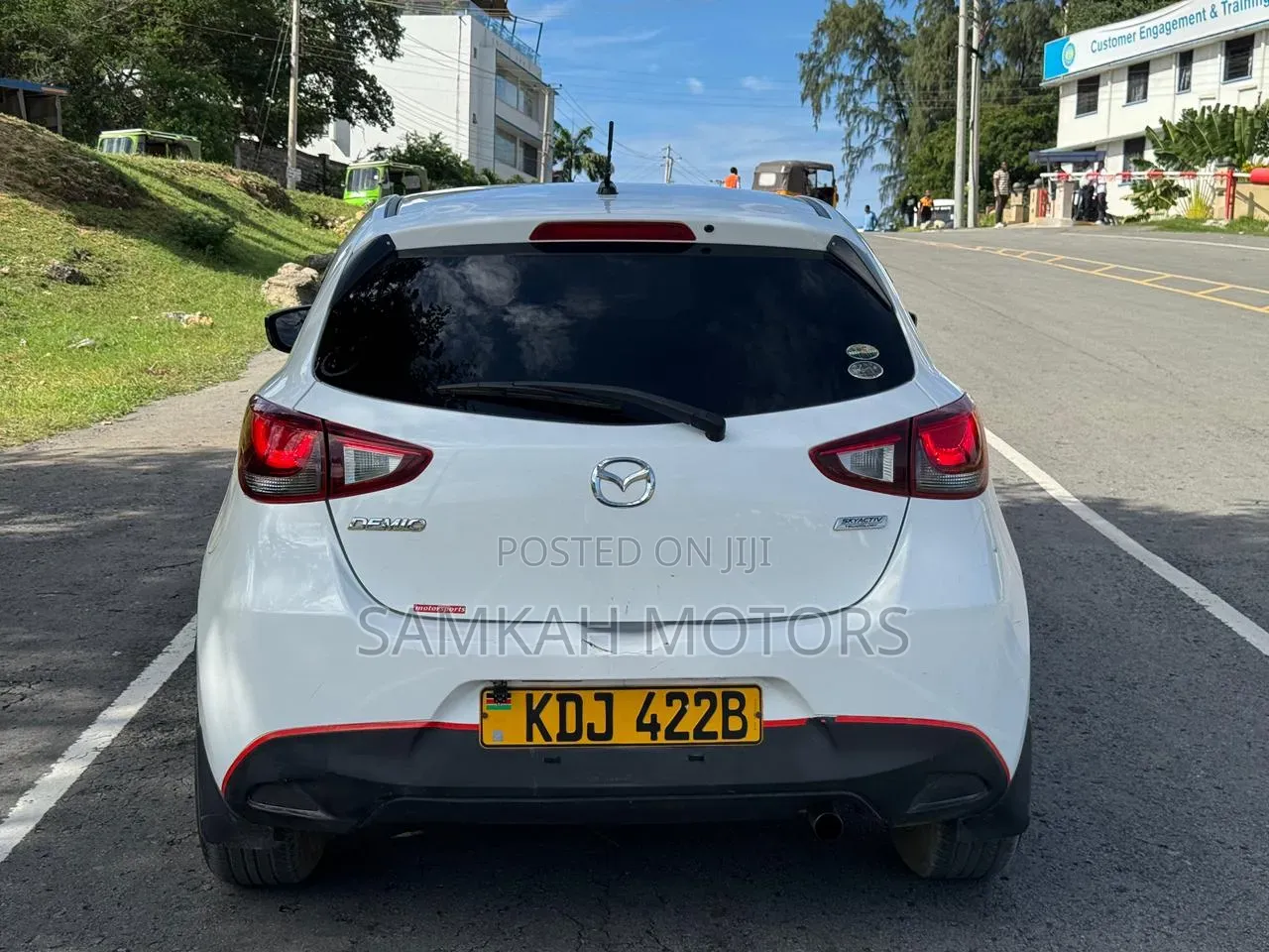 Mazda Demio 2017 White