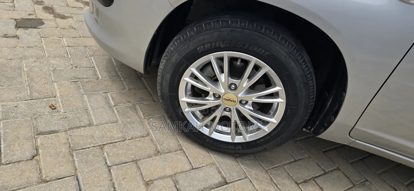 Toyota Succeed 2019 Silver
