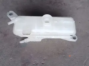 Coolant Reservoir Bottle Toyota Rav4/ Lexus