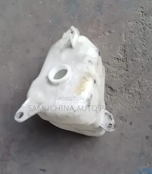 Coolant Reservoir Botte Toyota Wish New Model