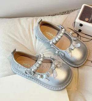 Girls Silver Doll Shoes