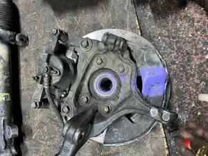 Front Hub Mazda Cx5