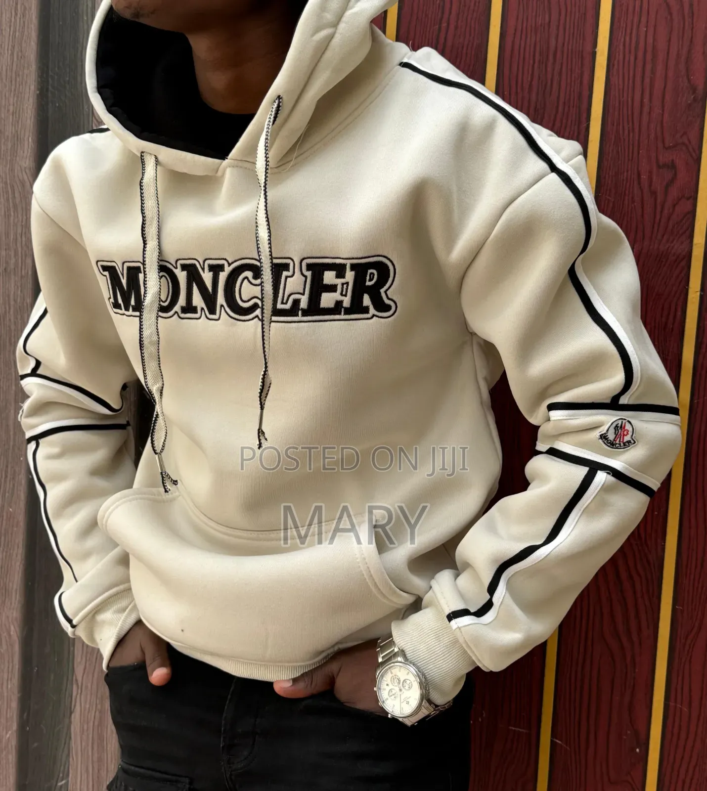 Designs Hoodies.