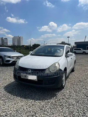 Nissan Advan 2015 White