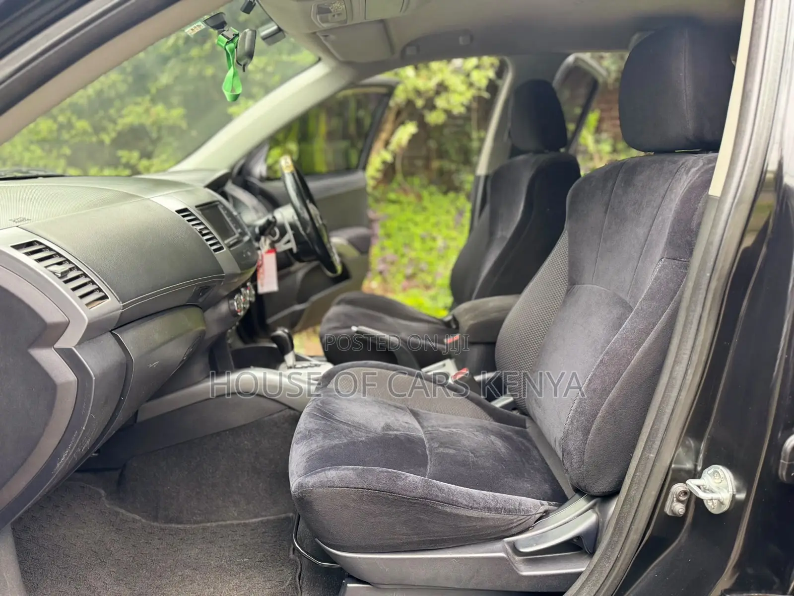 Mitsubishi Outlander 2011 Black