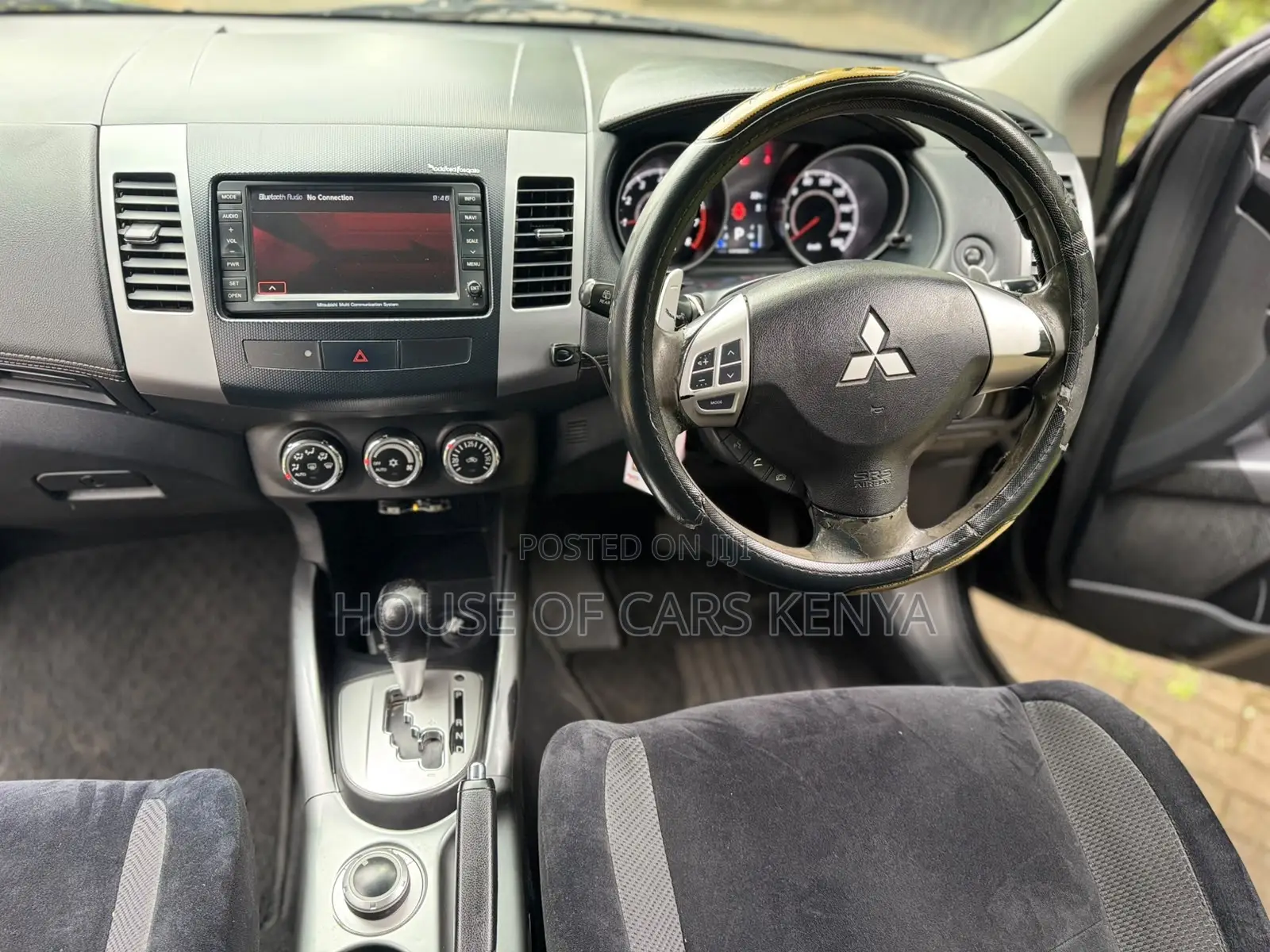 Mitsubishi Outlander 2011 Black