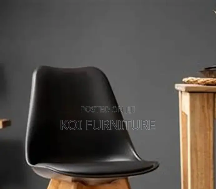 Dining Chairs; Comfortable Kitchen Dining Eames Chairs