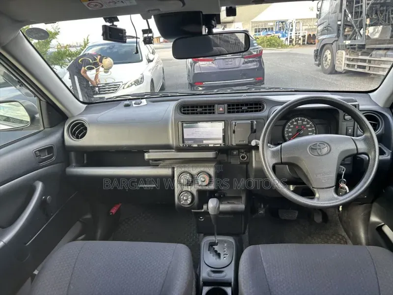 Toyota Probox 2019 Silver
