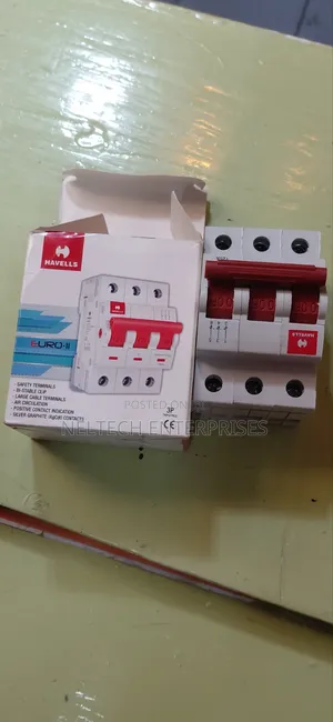 MCB Tripple Pole 125 Amps