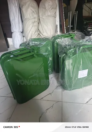 Corrosion Resistant 20l Fuel Jerrycan