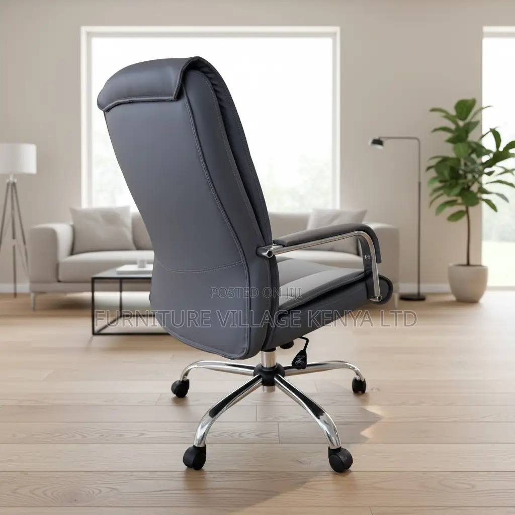Leather Swivel Computer Seat.