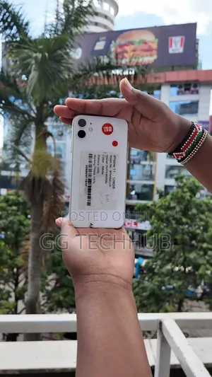 Apple iPhone 11 128 GB White
