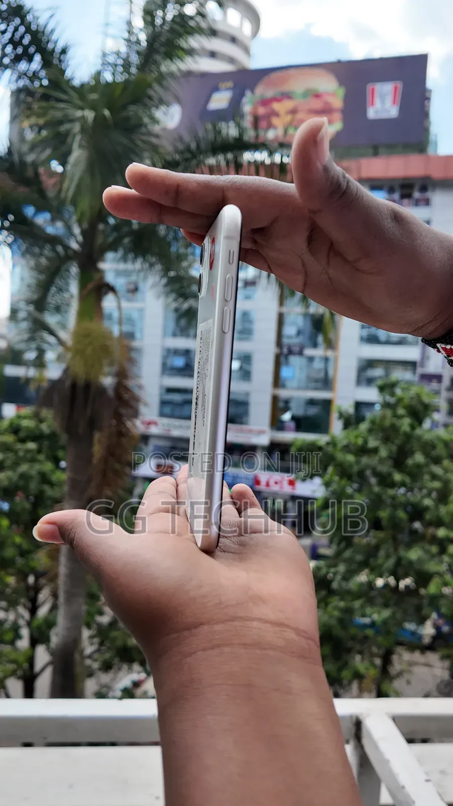 Apple iPhone 11 128 GB White