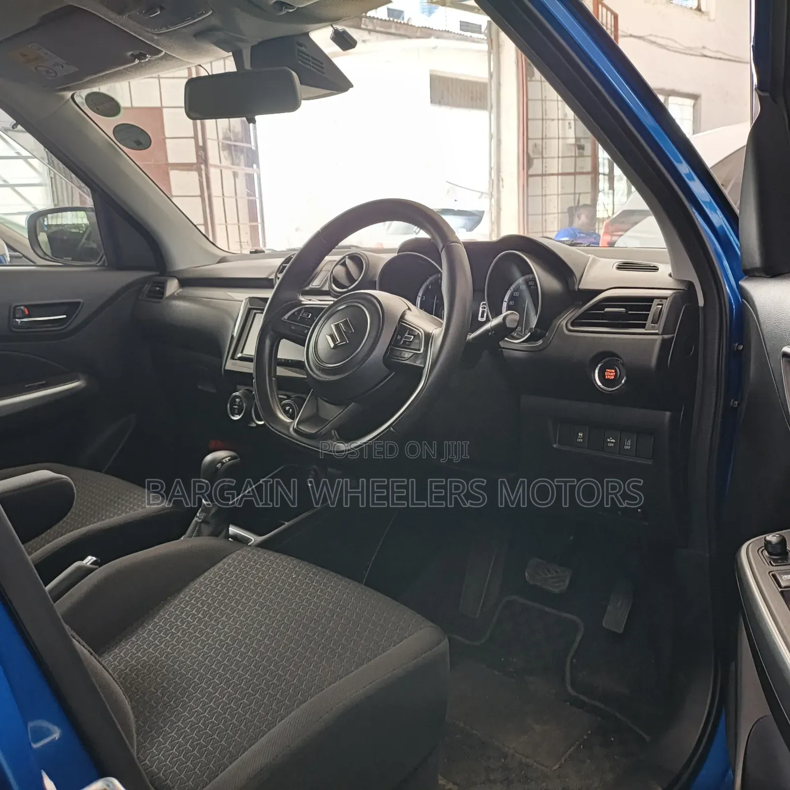 Suzuki Swift 2019 Blue