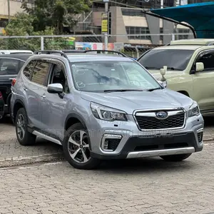 Subaru Forester 2019 Silver
