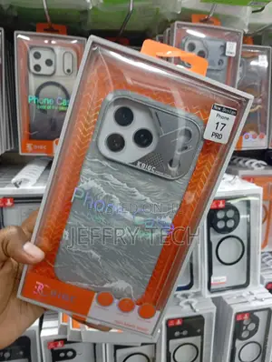 iPhone 17 Pro Scratch-Resistant Lightweight Grey Case