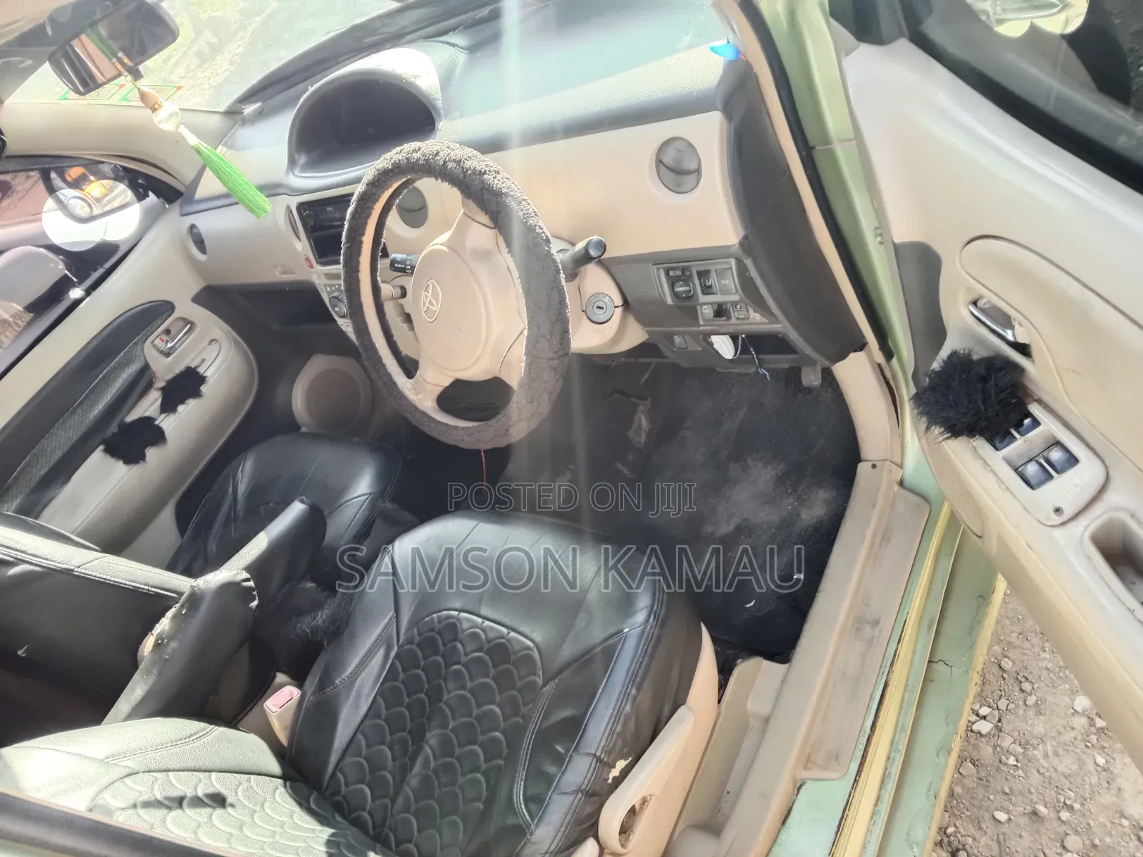 Toyota Sienta 2008 Green