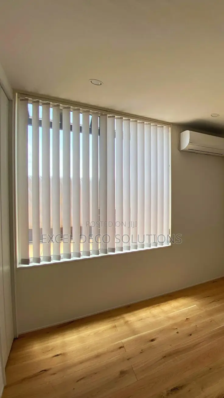 Vertical Window Blinds – Corporate Window Blinds for Offices