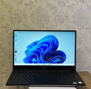 Laptop Dell Precision 5530 16GB Intel Core i5 SSD 256GB