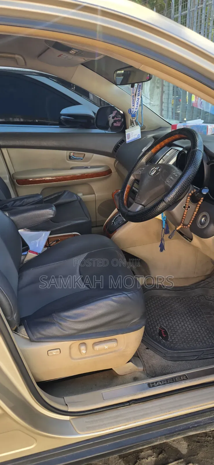 Toyota Harrier 2010 Gold