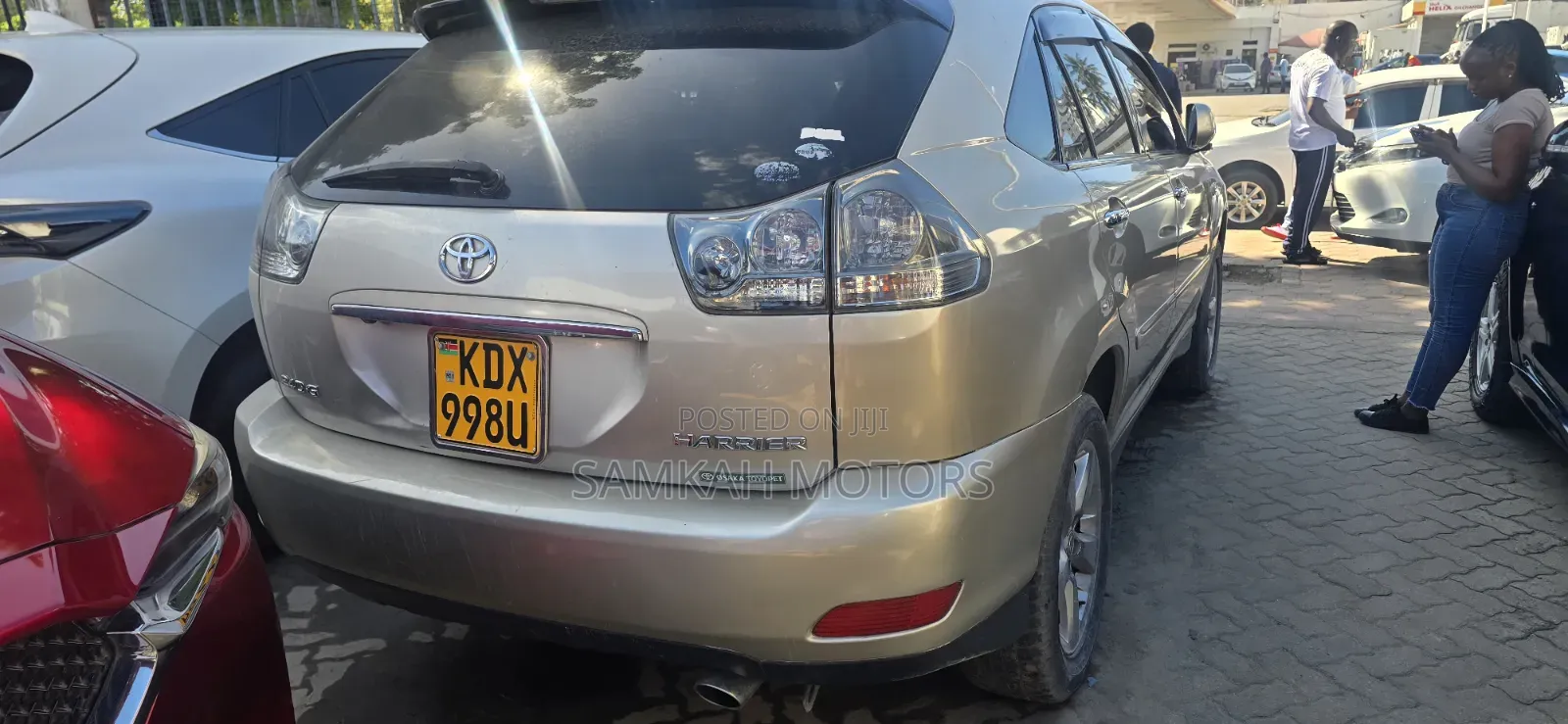 Toyota Harrier 2010 Gold