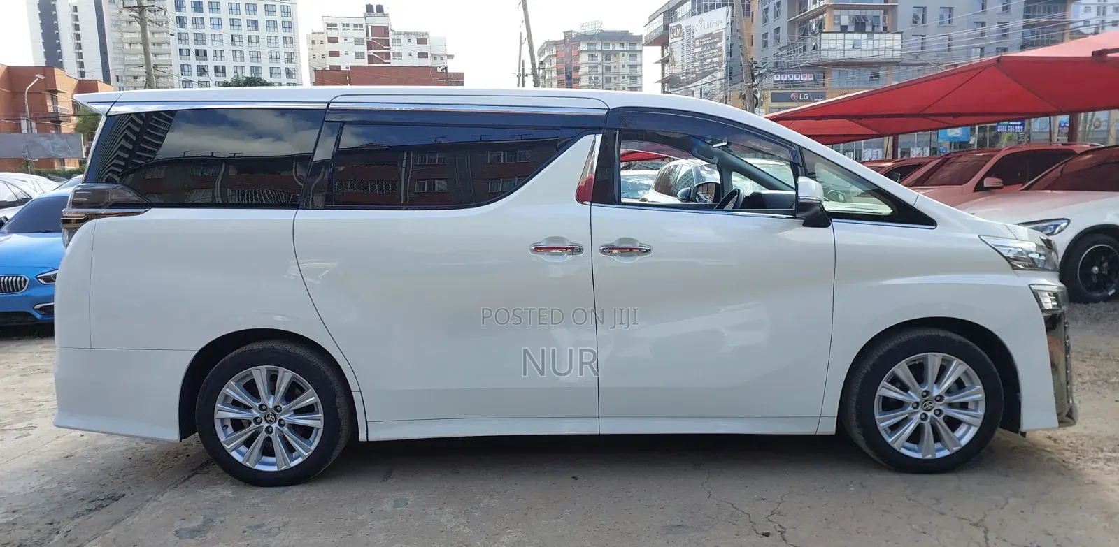 Toyota Alphard 2019 White