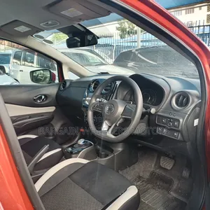 Nissan Note 2019 Red