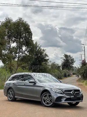 Mercedes-Benz C180 2019 Gray