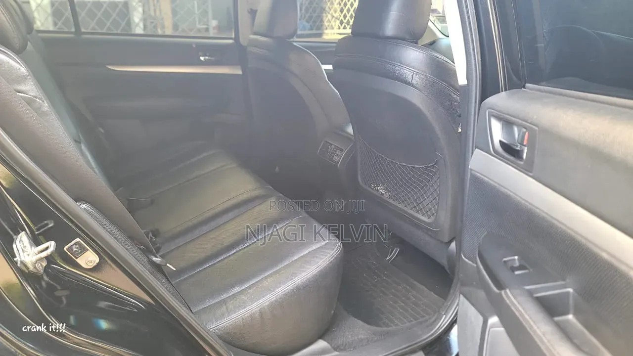 Subaru Outback 2012 Black
