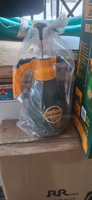 Jadever Pressure Sprayer 2ltrs