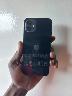 Apple iPhone 12 64 GB Black